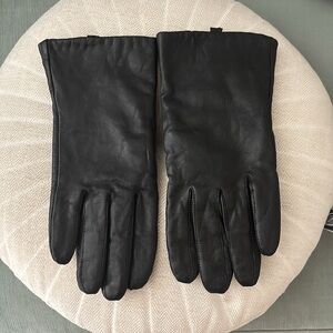 Black Leather Gloves Size 8.5